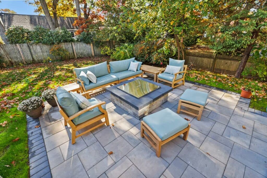 Fire Pit Lounge Setup